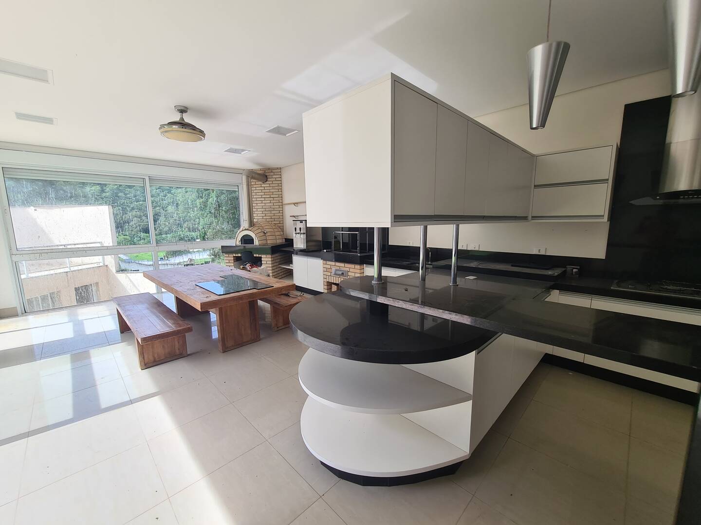 Casa de Condomínio à venda e aluguel com 5 quartos, 1000m² - Foto 4