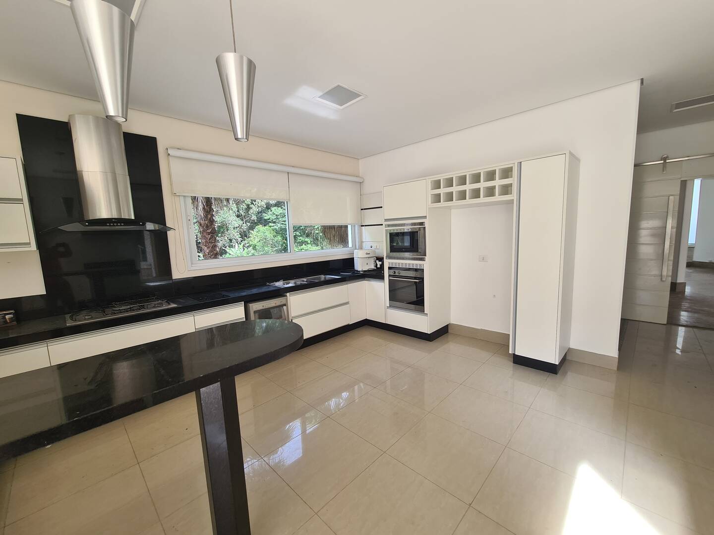Casa de Condomínio à venda e aluguel com 5 quartos, 1000m² - Foto 5