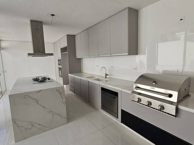 #3555 - Casa em condomínio para Locação em Santana de Parnaíba - SP - 1