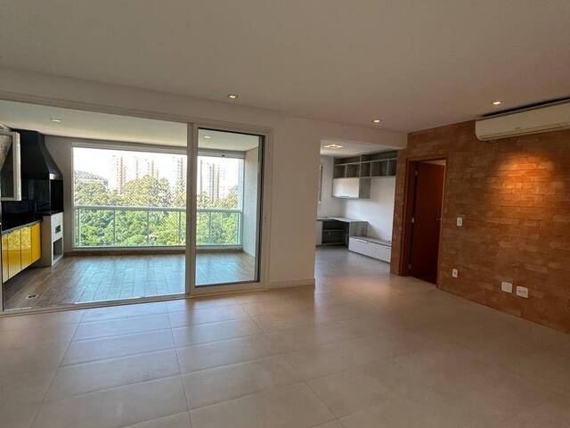 #3806 - Apartamento para Venda em Santana de Parnaíba - SP - 2