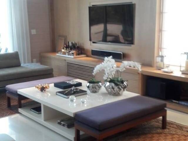 #1944 - Casa em condomínio para Venda em Santana de Parnaíba - SP