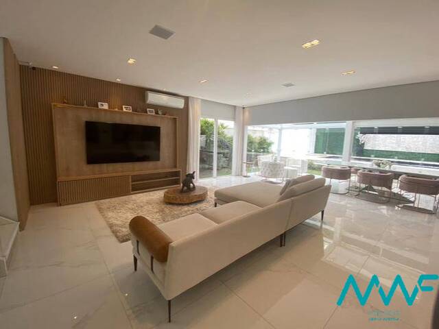 #2590 - Casa em condomínio para Venda em Santana de Parnaíba - SP