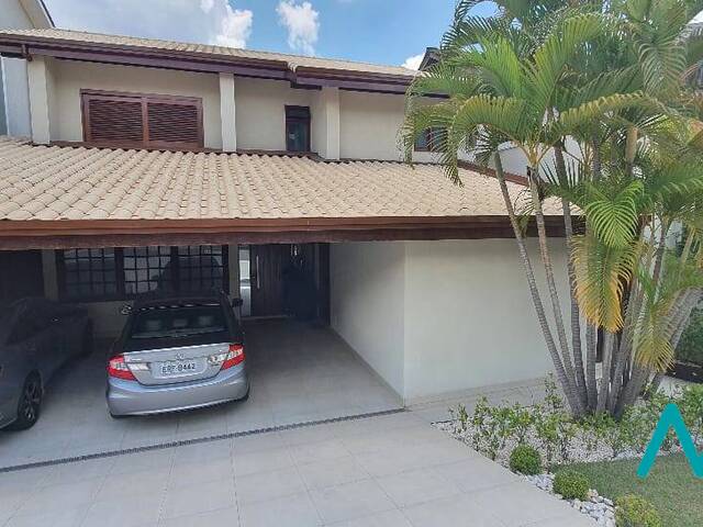 #2591 - Casa em condomínio para Venda em Santana de Parnaíba - SP