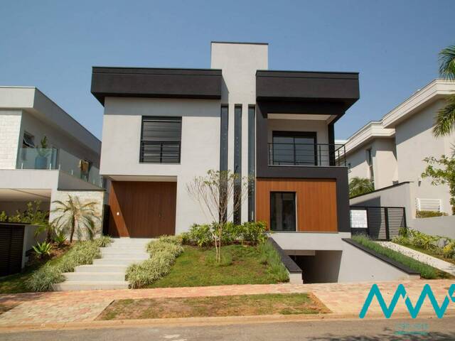 #2748 - Casa em condomínio para Venda em Santana de Parnaíba - SP