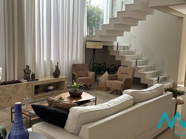 #2831 - Casa em condomínio para Venda em Santana de Parnaíba - SP