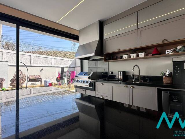 #2956 - Casa em condomínio para Venda em Santana de Parnaíba - SP