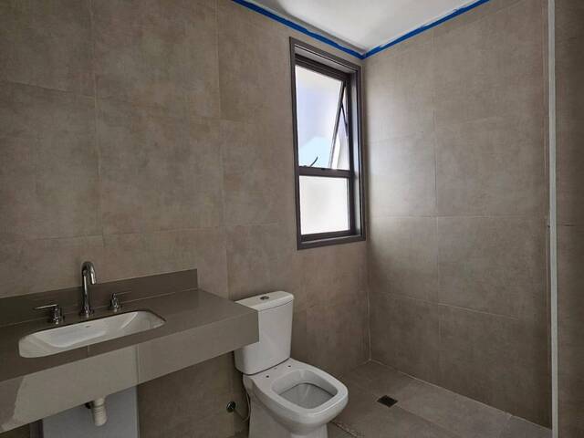 Casa em condomínio para Venda em Santana de Parnaíba - 4