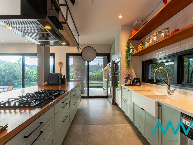 #3177 - Casa em condomínio para Venda em Santana de Parnaíba - SP