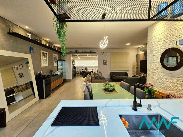 Apartamento para Venda em Santana de Parnaíba - 4