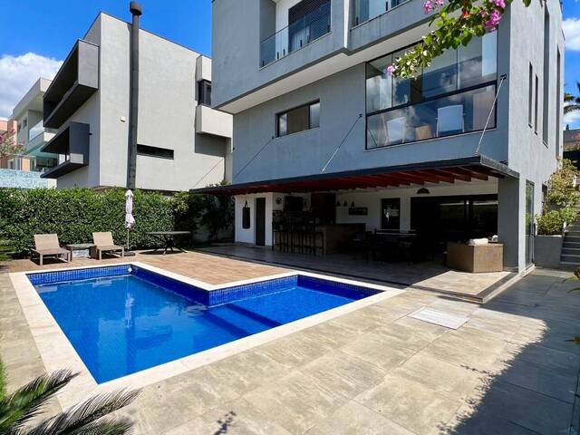#3195 - Casa em condomínio para Venda em Santana de Parnaíba - SP - 2