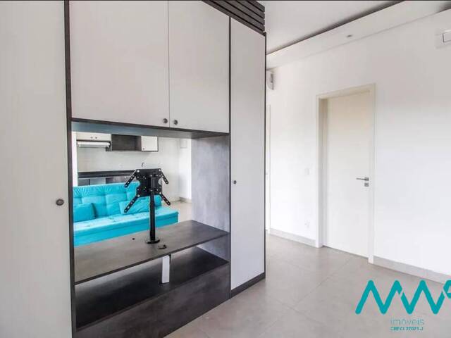 Apartamento para Venda em Santana de Parnaíba - 5