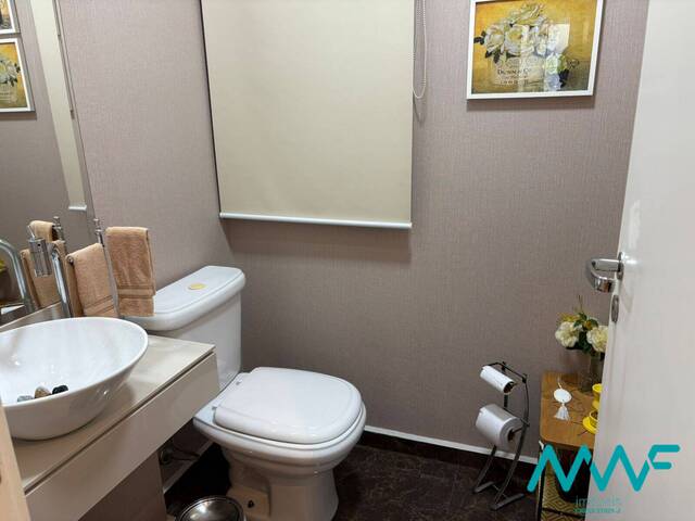 Apartamento para Venda em Santana de Parnaíba - 5