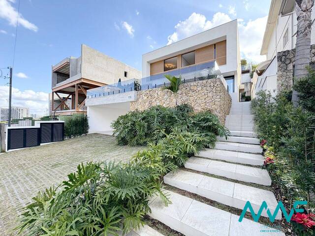 #3477 - Casa em condomínio para Venda em Santana de Parnaíba - SP - 1