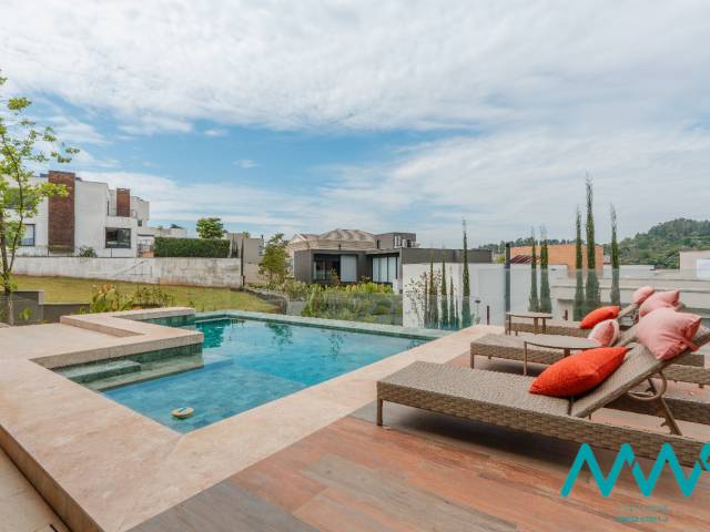 #3501 - Casa em condomínio para Venda em Santana de Parnaíba - SP - 2