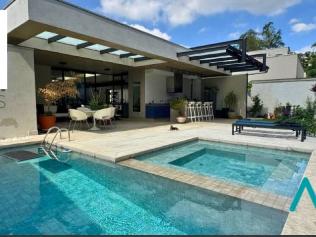 #3512 - Casa em condomínio para Venda em Santana de Parnaíba - SP - 1