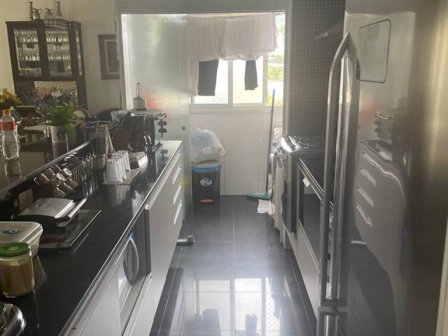 Apartamento para Venda em Santana de Parnaíba - 4