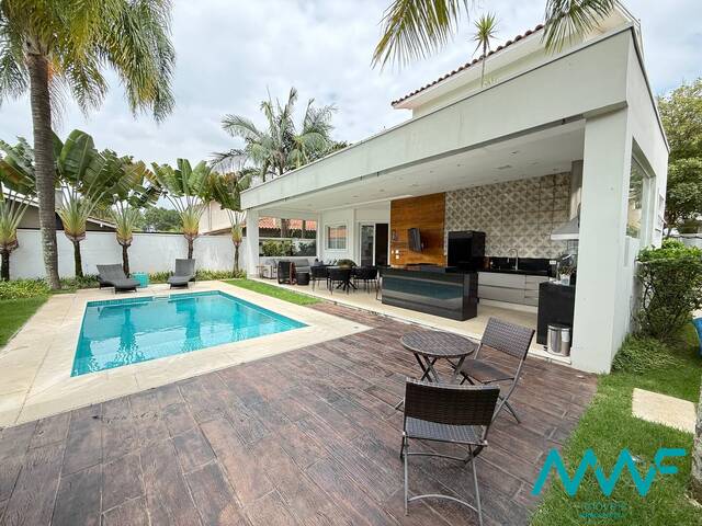 #3551 - Casa em condomínio para Locação em Santana de Parnaíba - SP