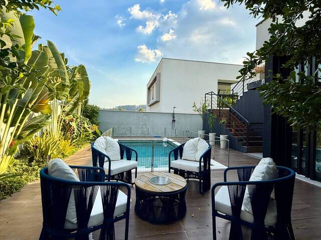 #3562 - Casa em condomínio para Venda em Santana de Parnaíba - SP - 2