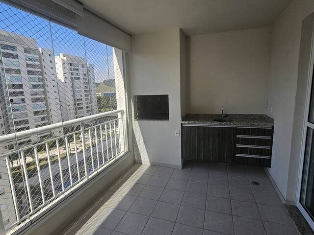 Apartamento para Venda em Santana de Parnaíba - 5