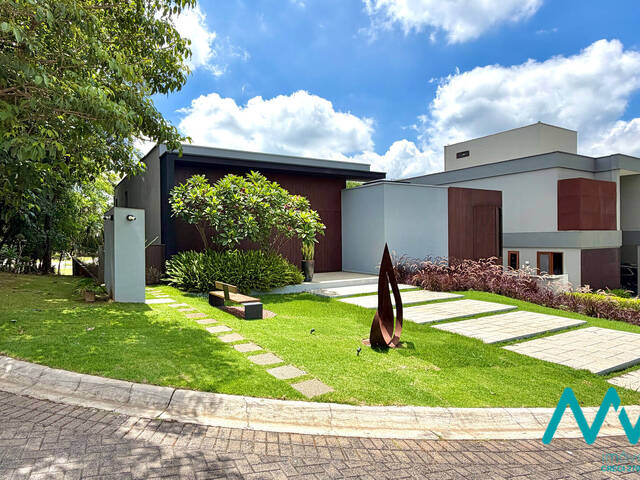 #3668 - Casa em condomínio para Venda em Santana de Parnaíba - SP - 1