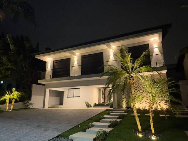 #3701 - Casa em condomínio para Locação em Santana de Parnaíba - SP - 2