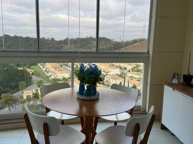 Apartamento para Venda em Santana de Parnaíba - 4