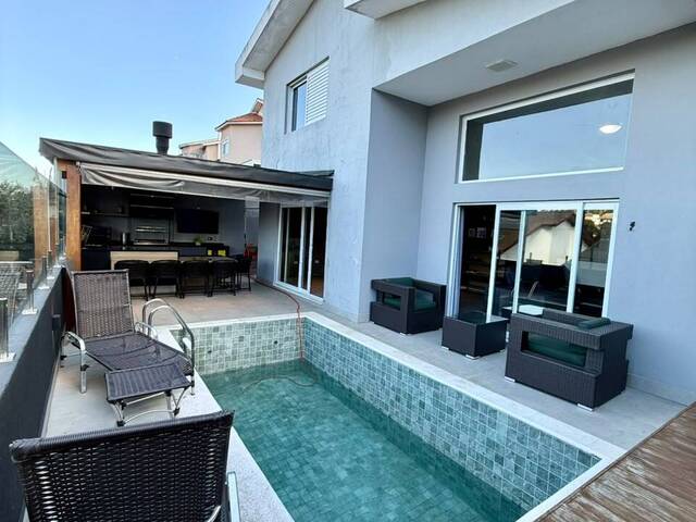#3707 - Casa em condomínio para Venda em Santana de Parnaíba - SP - 1