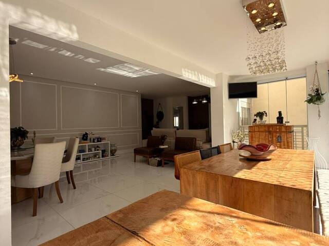 Apartamento para Venda em Santana de Parnaíba - 4