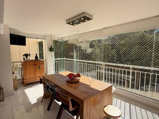 Apartamento para Venda em Santana de Parnaíba - 5