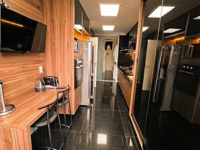 Apartamento para Venda em Santana de Parnaíba - 5