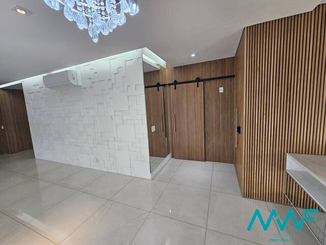 Apartamento para Venda em Santana de Parnaíba - 4