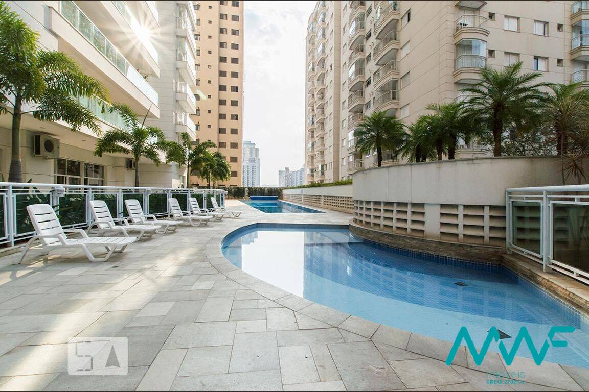 Apartamento, 3 quartos, 235 m² - Foto 2