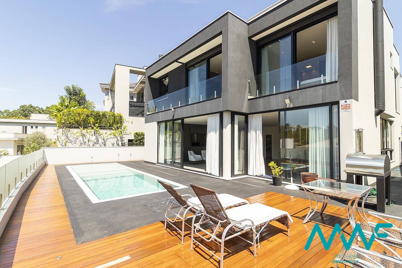 Casa de Condomínio, 4 quartos - Foto 1