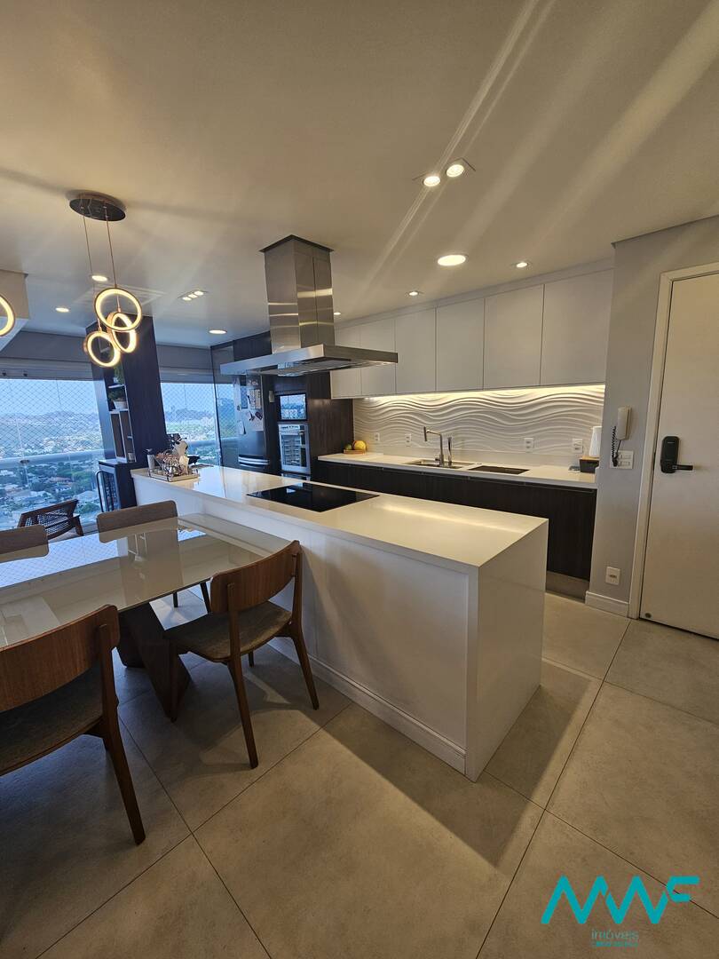 Apartamento, 3 quartos, 214 m² - Foto 2