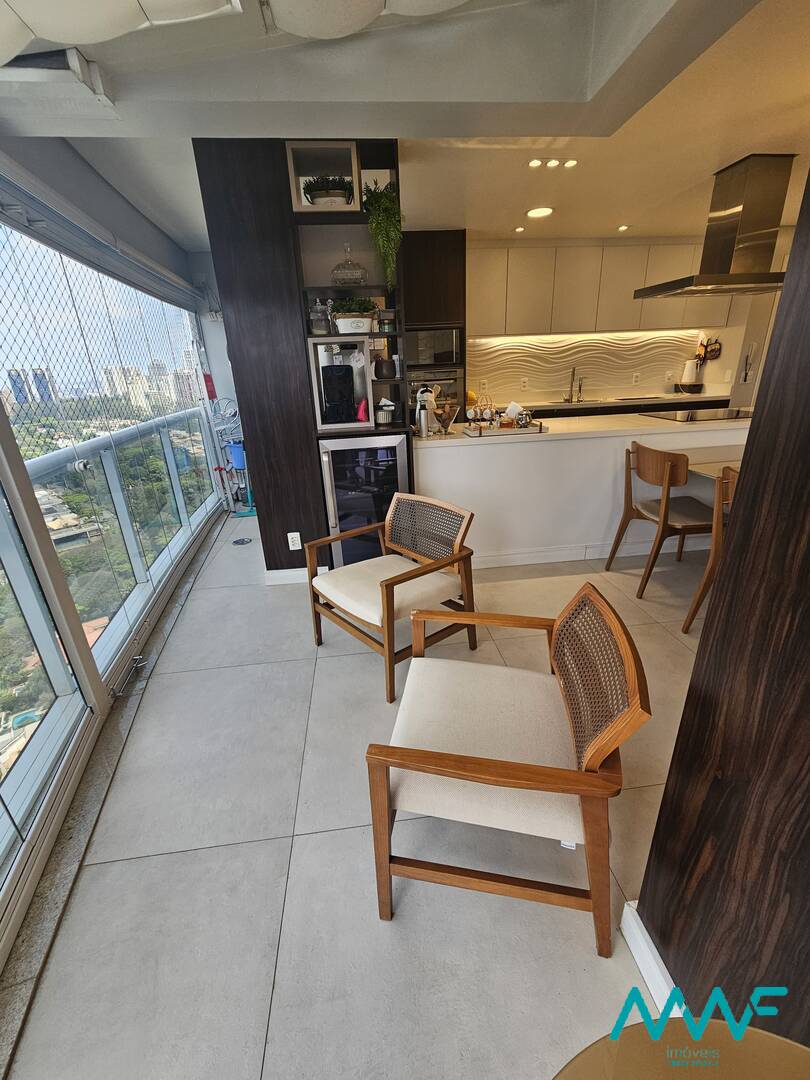 Apartamento, 3 quartos, 214 m² - Foto 9