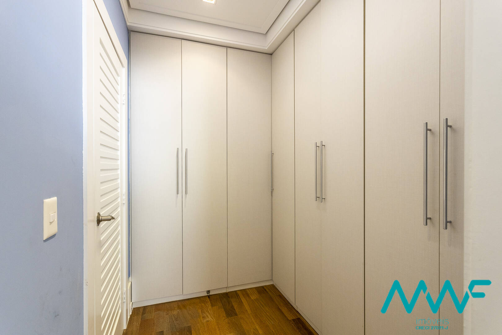 Casa à venda com 5 quartos, 1587m² - Foto 39