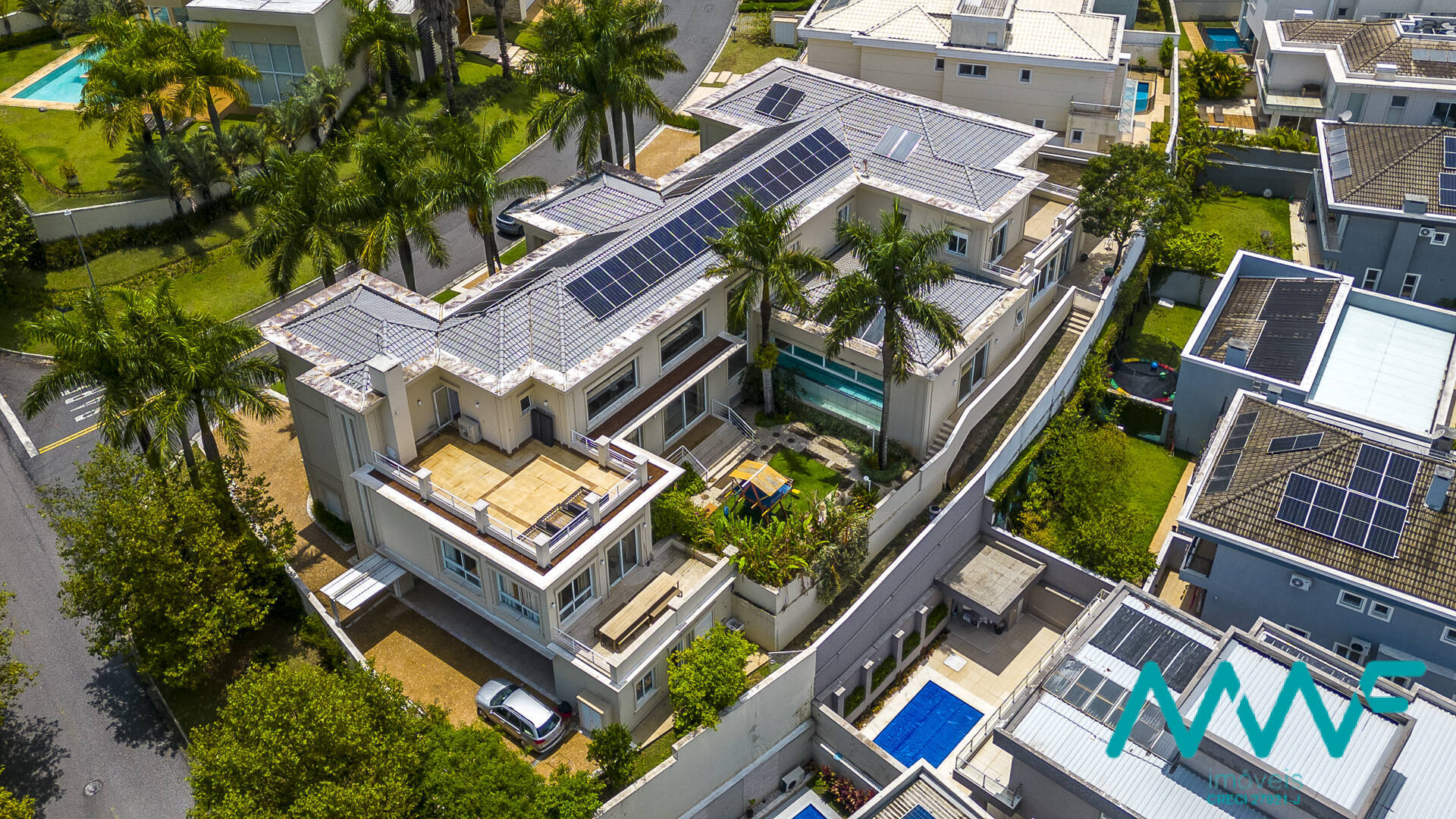 Casa à venda com 5 quartos, 1587m² - Foto 52