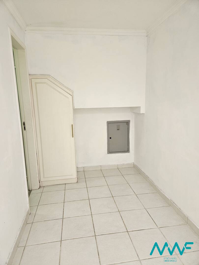Casa de Condomínio à venda com 3 quartos, 180m² - Foto 36
