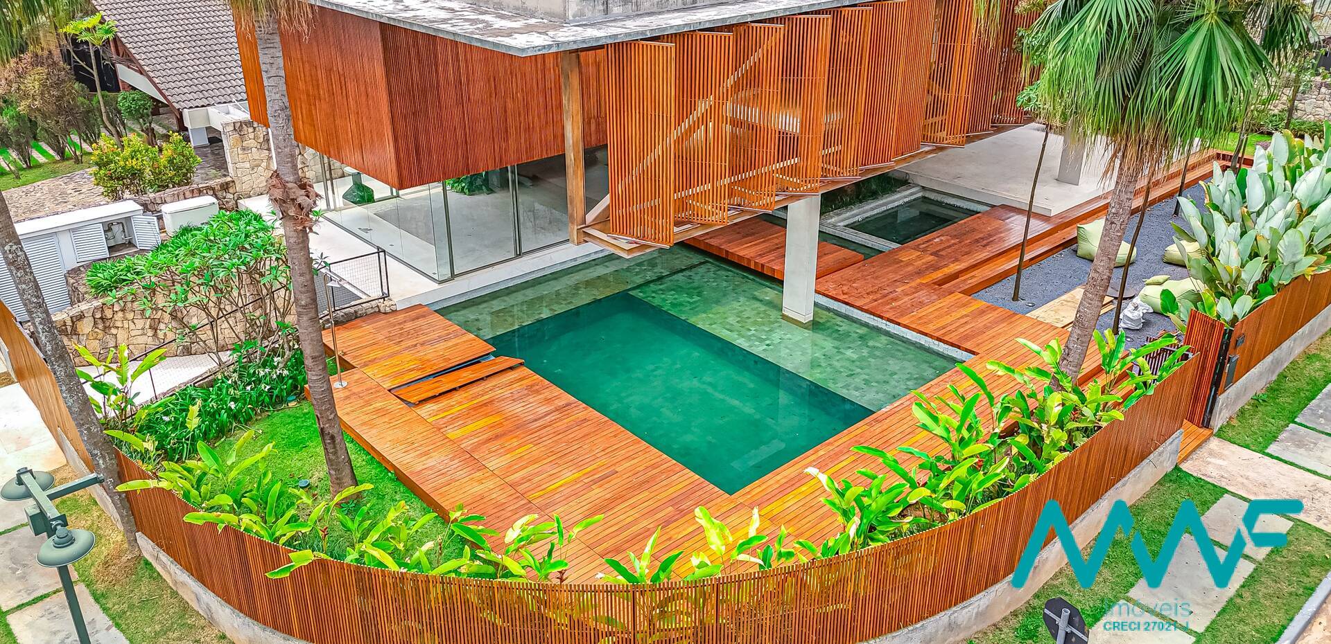 Casa de Condomínio à venda com 4 quartos, 721m² - Foto 1