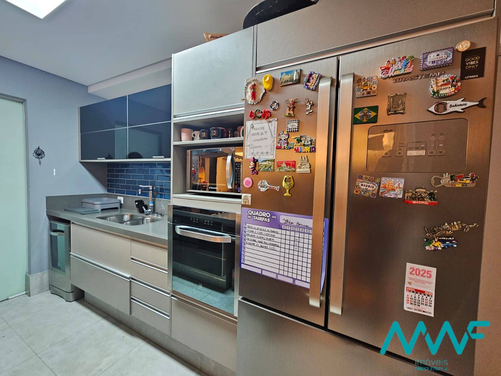 Apartamento à venda com 3 quartos, 107m² - Foto 8