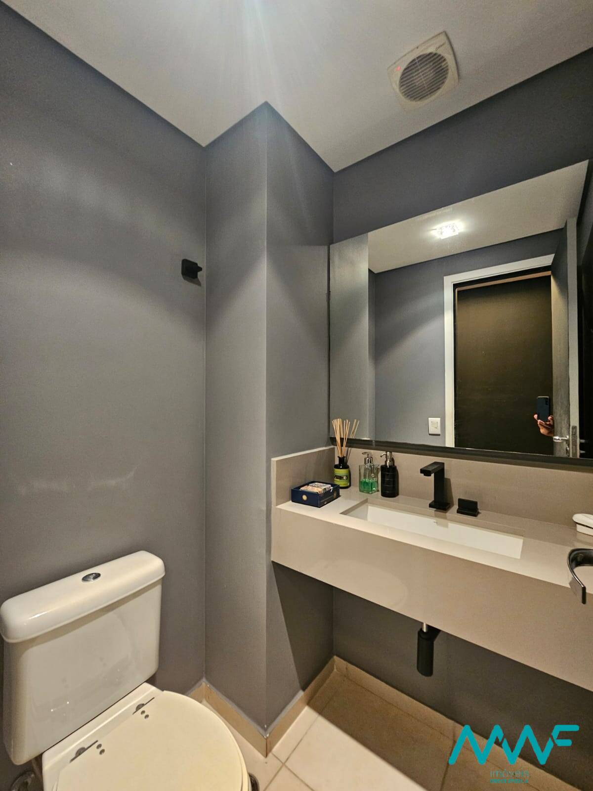 Apartamento à venda com 3 quartos, 107m² - Foto 15