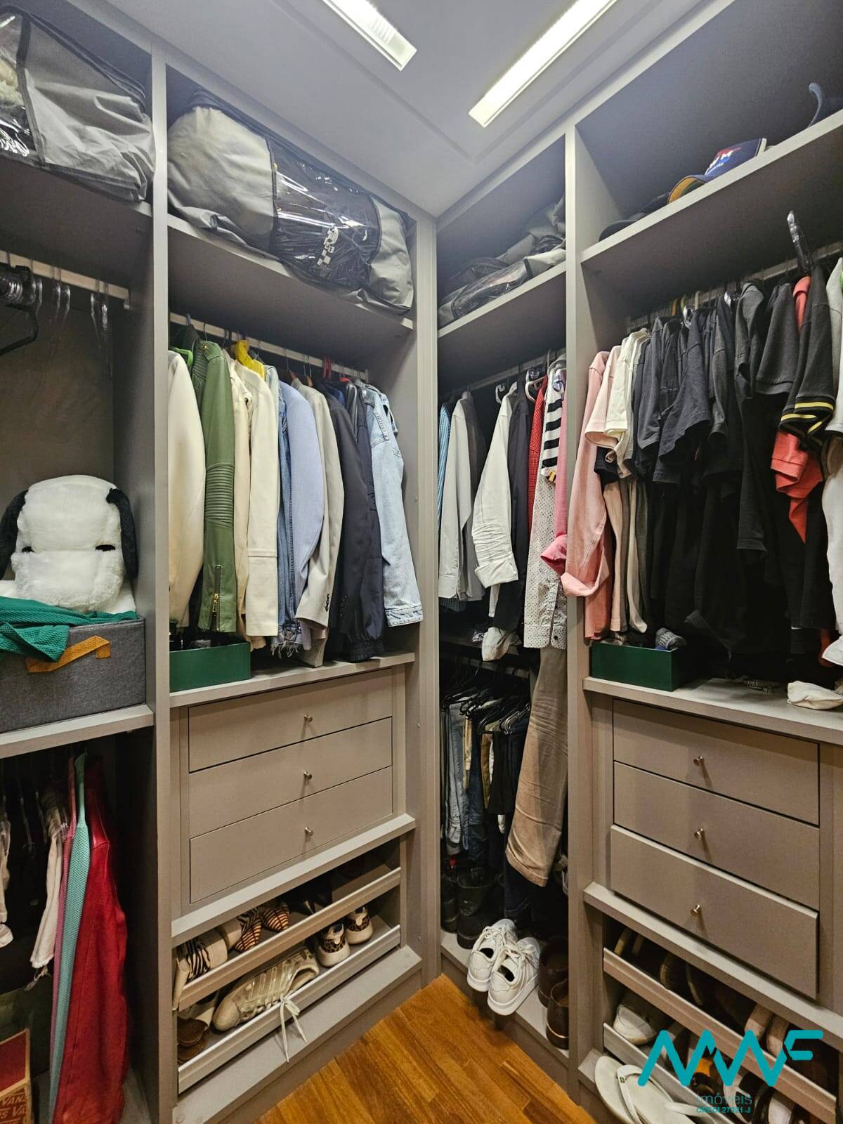 Apartamento à venda com 3 quartos, 107m² - Foto 14