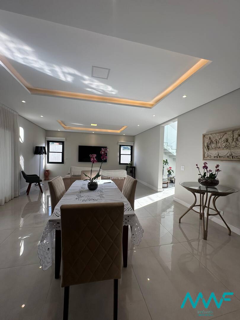 Casa de Condomínio à venda com 3 quartos, 312m² - Foto 8
