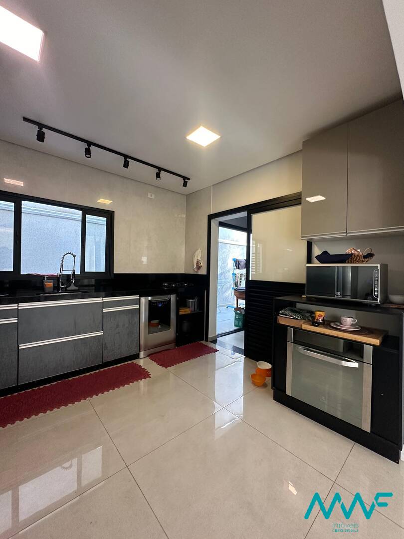 Casa de Condomínio à venda com 3 quartos, 312m² - Foto 11