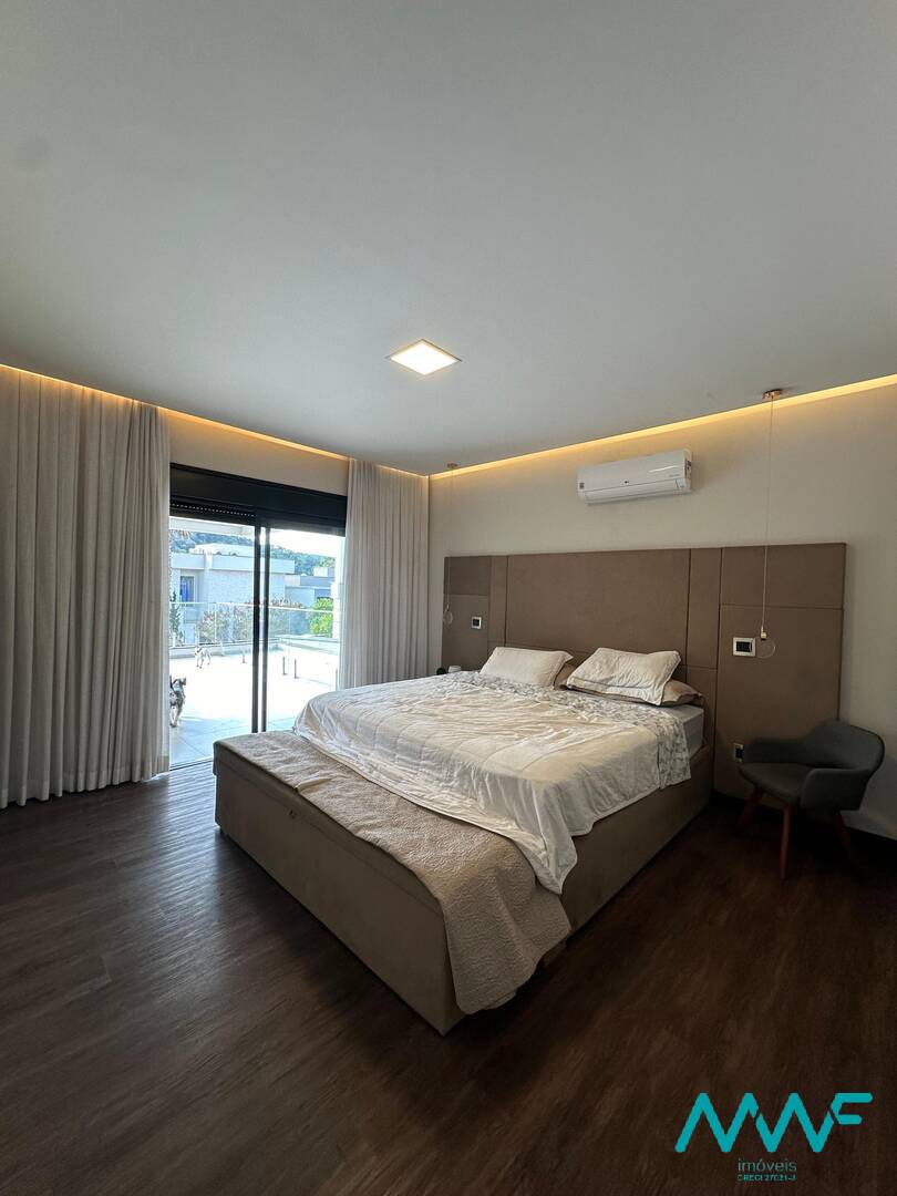 Casa de Condomínio à venda com 3 quartos, 312m² - Foto 27