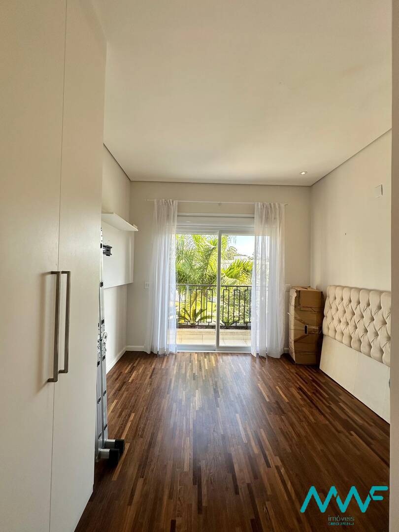 Casa de Condomínio à venda com 4 quartos, 330m² - Foto 18