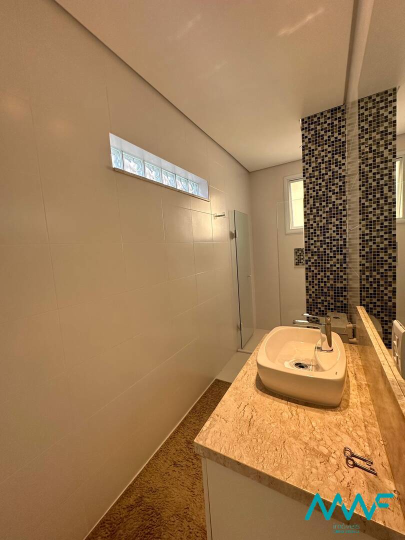 Casa de Condomínio à venda com 4 quartos, 330m² - Foto 22