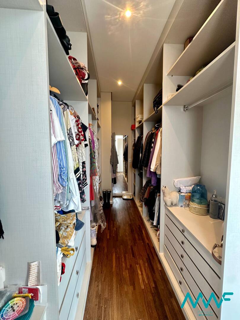 Casa de Condomínio à venda com 4 quartos, 330m² - Foto 24