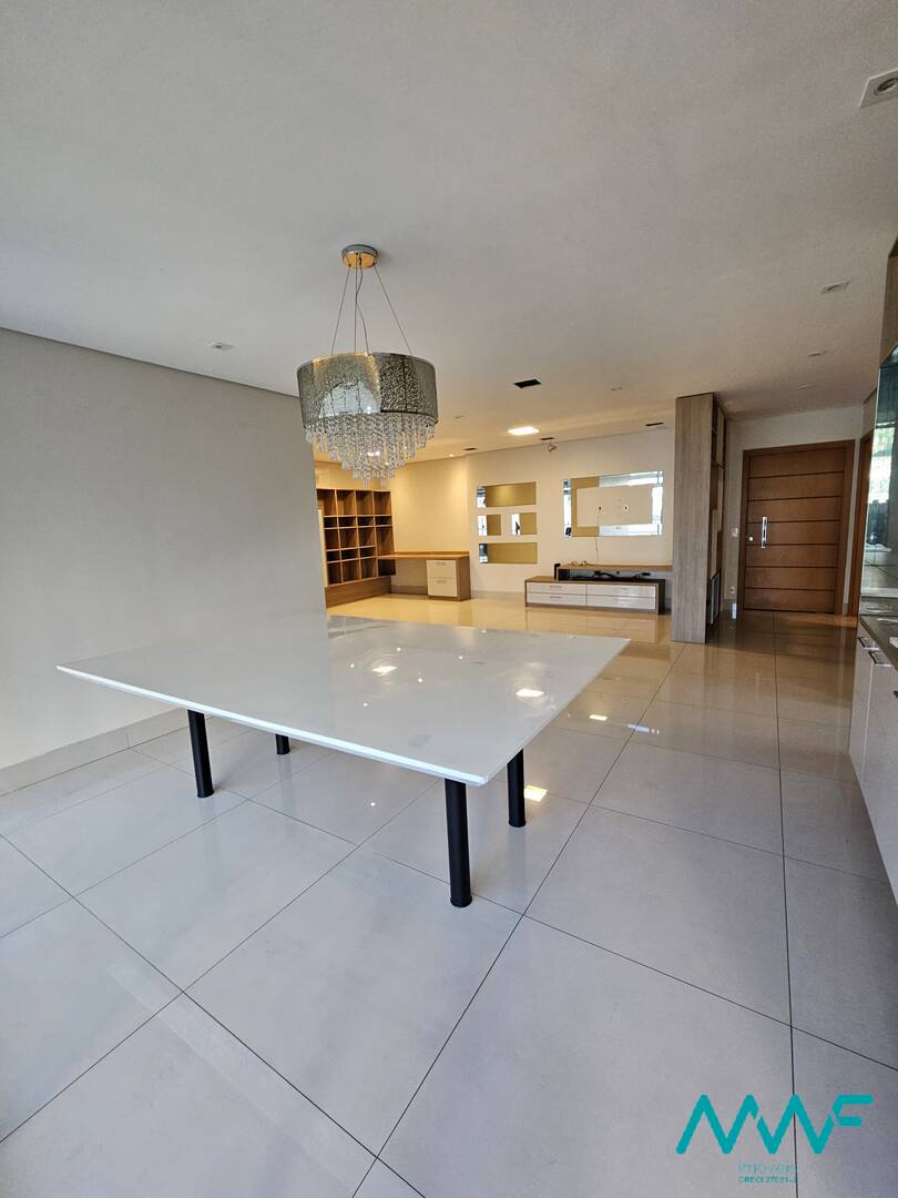 Apartamento, 4 quartos, 224 m² - Foto 9