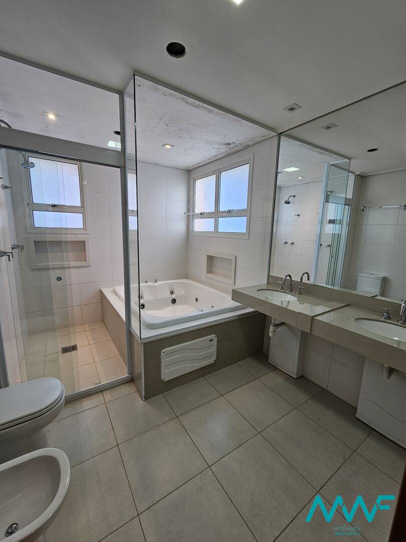 Apartamento, 4 quartos, 224 m² - Foto 33